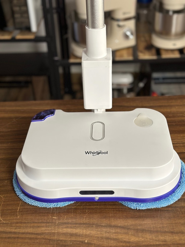 تی زمین شوی چرخشی شارژی ویرپول مدل Whirlpool EM02